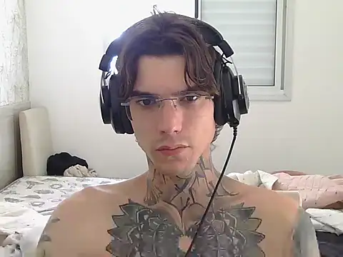 Snapshot of smokingink chatting on 20, 4, 2026 smokingink online show from 20, 4, 2026