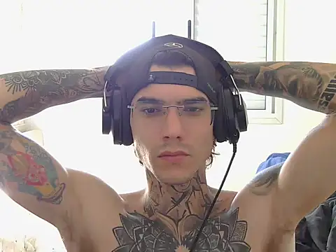 Snapshot of smokingink chatting on 21, 4, 2026 smokingink online show from 21, 4, 2026
