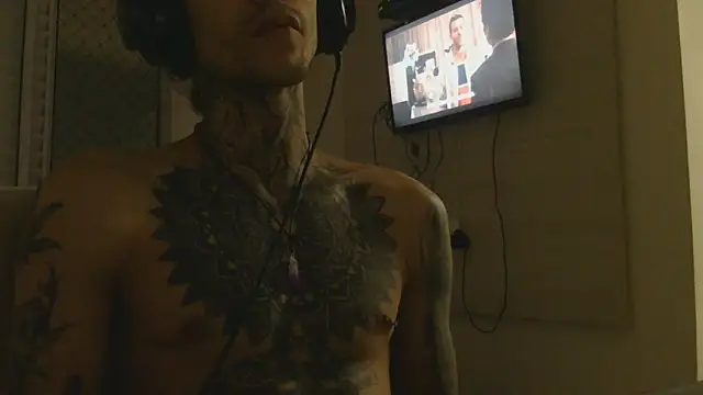 Snapshot of smokingink chatting on 8, 5, 2026 smokingink online show from 8, 5, 2026