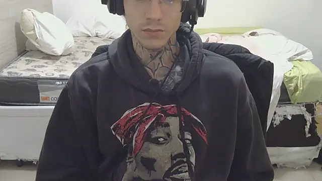 Snapshot of smokingink chatting on 16, 5, 2026 smokingink online show from 16, 5, 2026