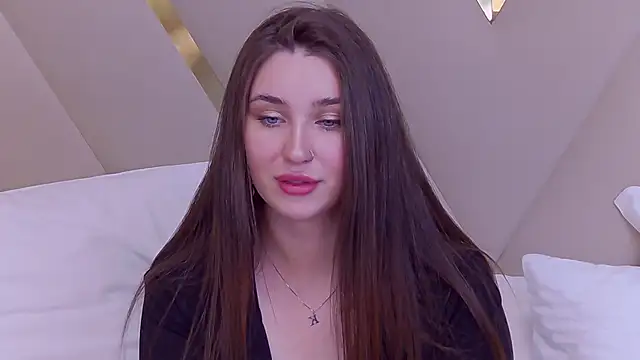 KiraBarlows online show from 4, 2, 2025