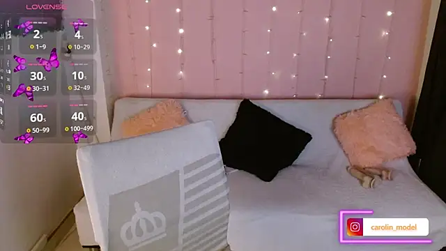 cute bunny95 online show from 28, 1, 2025