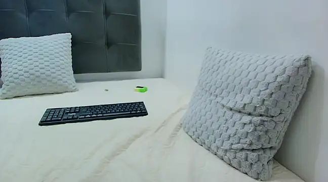 wolfandsky online show from 13, 2, 2025