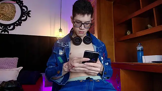 wolfandsky online show from 14, 4, 2026