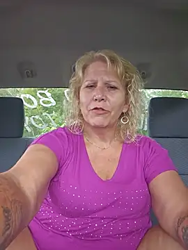 Snapshot of Badgirlpr2 chatting on 7, 7, 2026 Badgirlpr2 online show from 7, 7, 2026