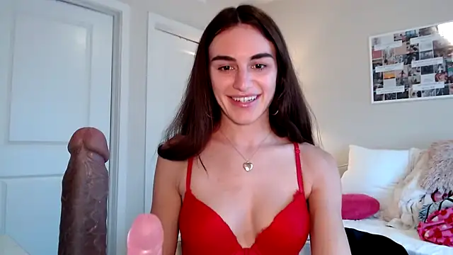 Snapshot of graciesmith27 chatting on 5, 3, 2025 graciesmith27 online show from 5, 3, 2025
