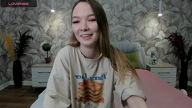 Snapshot of SusannJohnson chatting on 9, 3, 2025 SusannJohnson online show from 9, 3, 2025