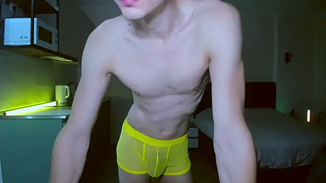 max shy online show from 1, 2, 2025