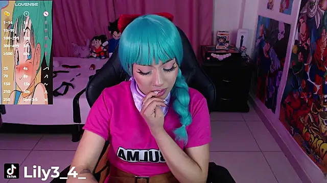 Snapshot of lily3_4 chatting on 6, 3, 2025 lily3 4 online show from 6, 3, 2025