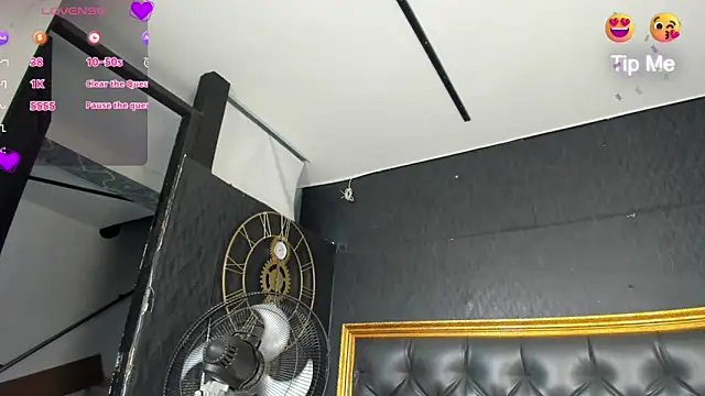 DalayMoore online show from 15, 12, 2025