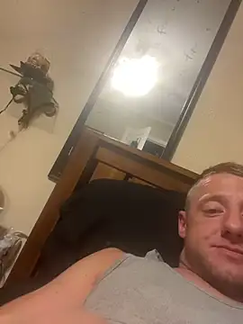 Snapshot of biggzee6 chatting on 2, 11, 2025 biggzee6 online show from 2, 11, 2025