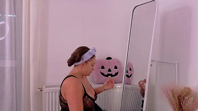 PatriciaSpice online show from 8, 4, 2026