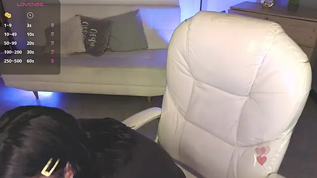 Nicole Foxx  online show from 23, 2, 2026