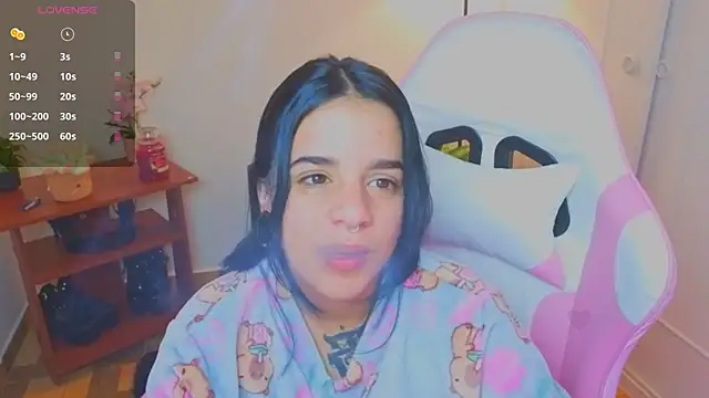 Snapshot of Nicole_Foxx_ chatting on 3, 7, 2026 Nicole Foxx online show from 3, 7, 2026