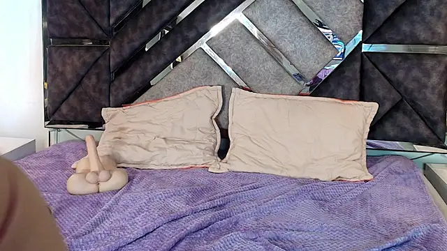 MysticMature online show from 7, 11, 2025