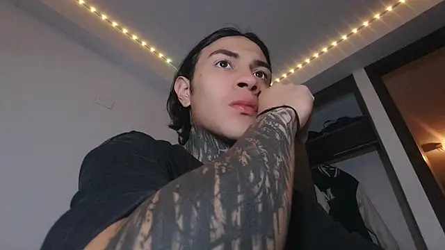 Snapshot of jord4nn__ chatting on 23, 1, 2025 jord4nn online show from 23, 1, 2025