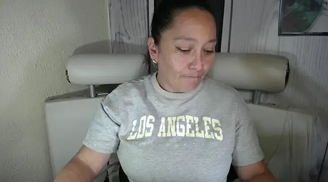 JULIANAWET69 online show from 14, 2, 2025