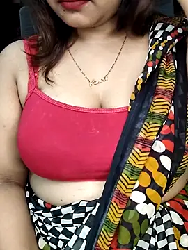 Snapshot of Love-Me50 chatting on 3, 10, 2025 Love-Me50 online show from 3, 10, 2025