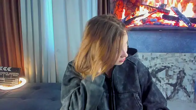 Snapshot of Nerdy_Jenny chatting on 19, 1, 2025 Nerdy Jenny online show from 19, 1, 2025