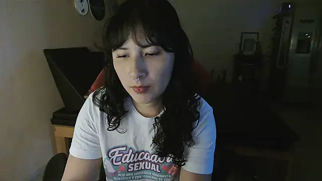 Snapshot of GinnyDelice chatting on 22, 10, 2025 GinnyDelice online show from 22, 10, 2025