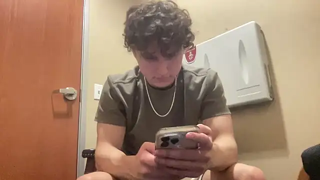 Snapshot of ryan_28747 chatting on 31, 1, 2025 ryan 28747 online show from 31, 1, 2025