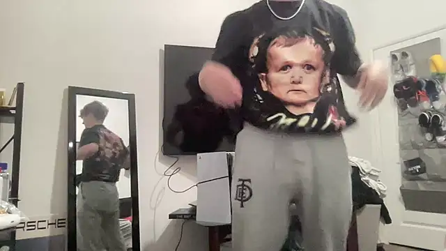 Snapshot of ryan_28747 chatting on 20, 2, 2025 ryan 28747 online show from 20, 2, 2025