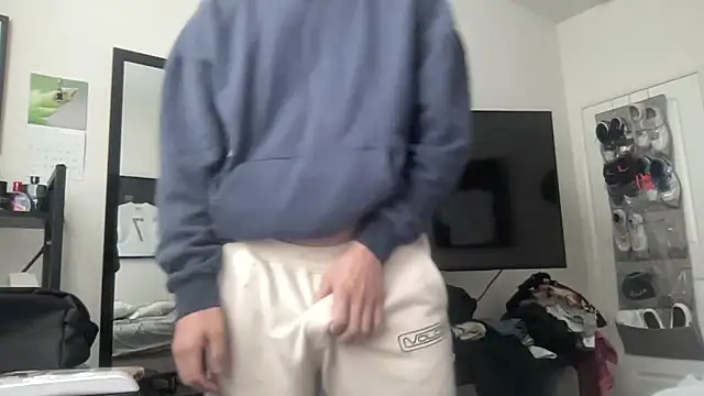 Snapshot of ryan_28747 chatting on 4, 11, 2025 ryan 28747 online show from 4, 11, 2025