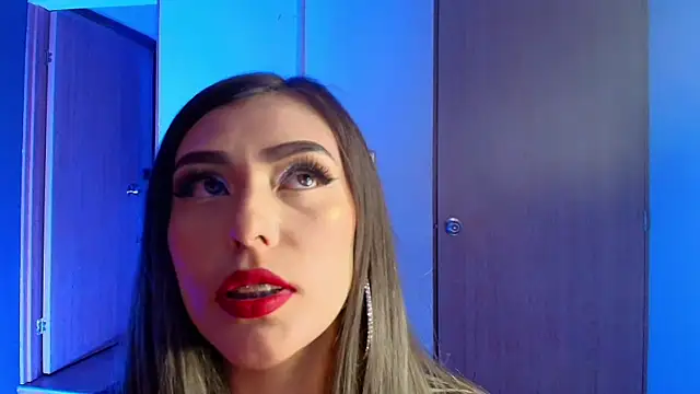 lucy queensss online show from 22, 10, 2025