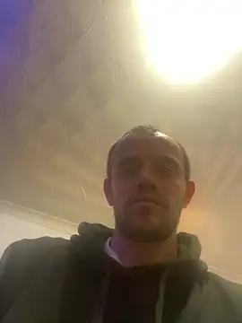 Snapshot of wyattstone chatting on 3, 2, 2026 wyattstone online show from 3, 2, 2026