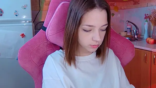 PamBeesly online show from 2, 3, 2026