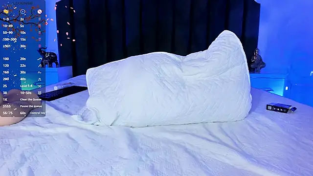 AnthonelaRusso  online show from 14, 3, 2025