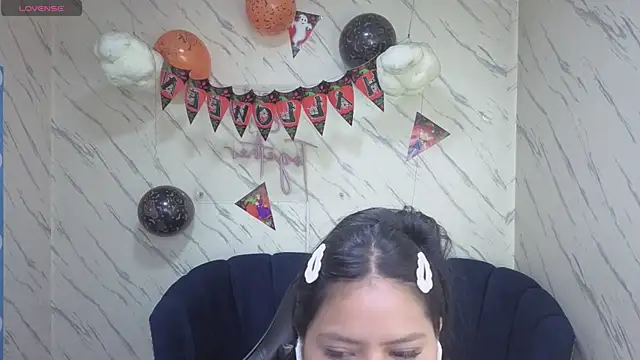 Paulette v online show from 30, 10, 2025