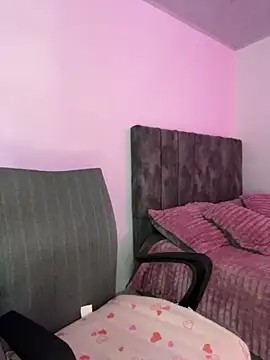 astrid  online show from 18, 9, 2025