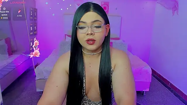 ScarlettDreamss7 online show from 24, 3, 2026