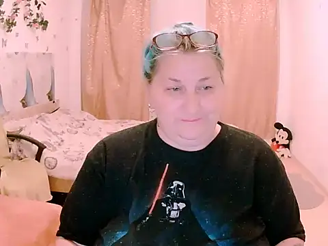 Snapshot of mayamayx chatting on 15, 5, 2026 mayamayx online show from 15, 5, 2026