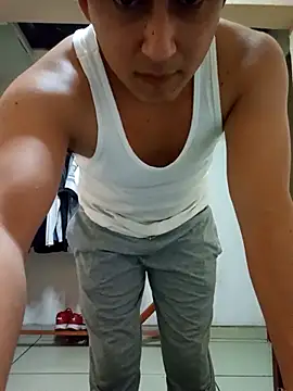 LuisMex1998 online show from 3, 2, 2026