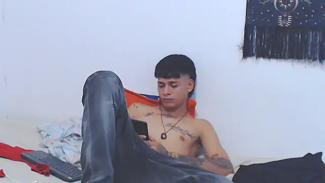Snapshot of lu_nastyboy18 chatting on 20, 9, 2025 lu nastyboy18 online show from 20, 9, 2025