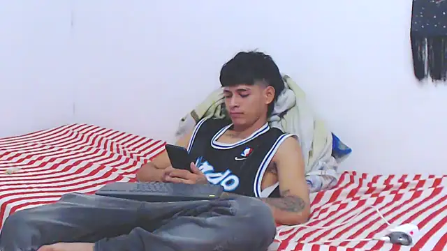 Snapshot of lu_nastyboy18 chatting on 2, 10, 2025 lu nastyboy18 online show from 2, 10, 2025