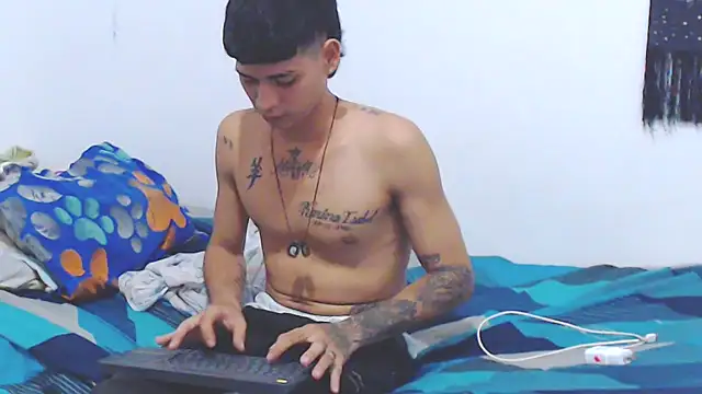 Snapshot of lu_nastyboy18 chatting on 7, 10, 2025 lu nastyboy18 online show from 7, 10, 2025