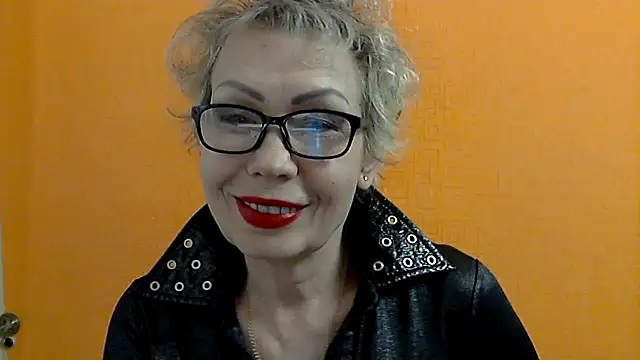 Snapshot of NessyJenixs chatting on 7, 2, 2025 NessyJenixs online show from 7, 2, 2025