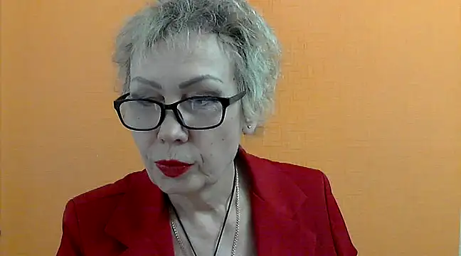 Snapshot of NessyJenixs chatting on 18, 2, 2025 NessyJenixs online show from 18, 2, 2025