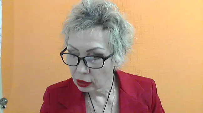 Snapshot of NessyJenixs chatting on 22, 2, 2025 NessyJenixs online show from 22, 2, 2025