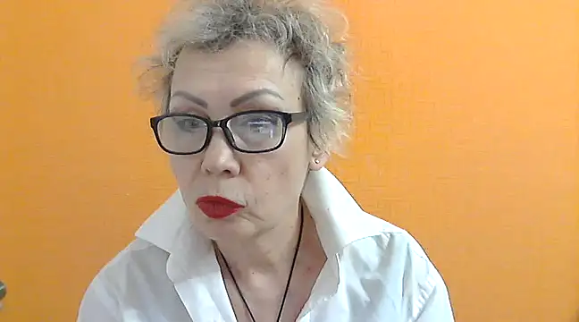 Snapshot of NessyJenixs chatting on 2, 3, 2025 NessyJenixs online show from 2, 3, 2025