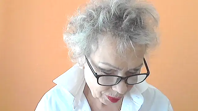 Snapshot of NessyJenixs chatting on 20, 9, 2025 NessyJenixs online show from 20, 9, 2025