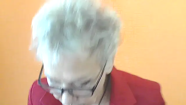 NessyJenixs online show from 22, 10, 2025