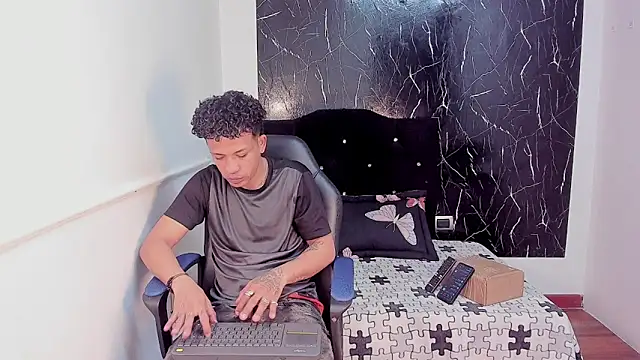 carlos alber12 online show from 10, 10, 2025