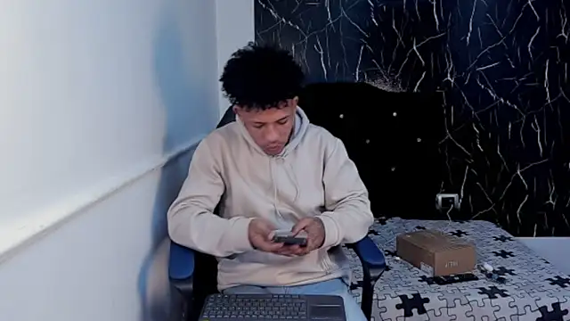 carlos alber12 online show from 4, 11, 2025