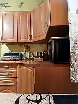 Laura Kiss online show from 17, 3, 2026