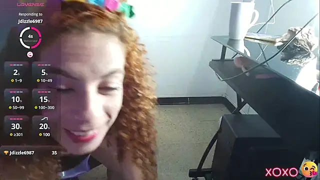 Snapshot of Bryna_ chatting on 12, 3, 2025 Bryna online show from 12, 3, 2025