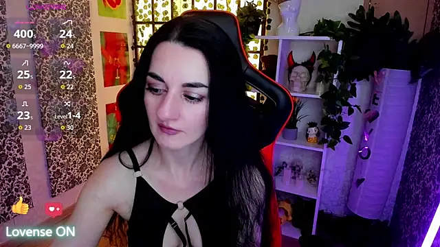 Snapshot of JessicaAlfo chatting on 4, 5, 2026 JessicaAlfo online show from 4, 5, 2026